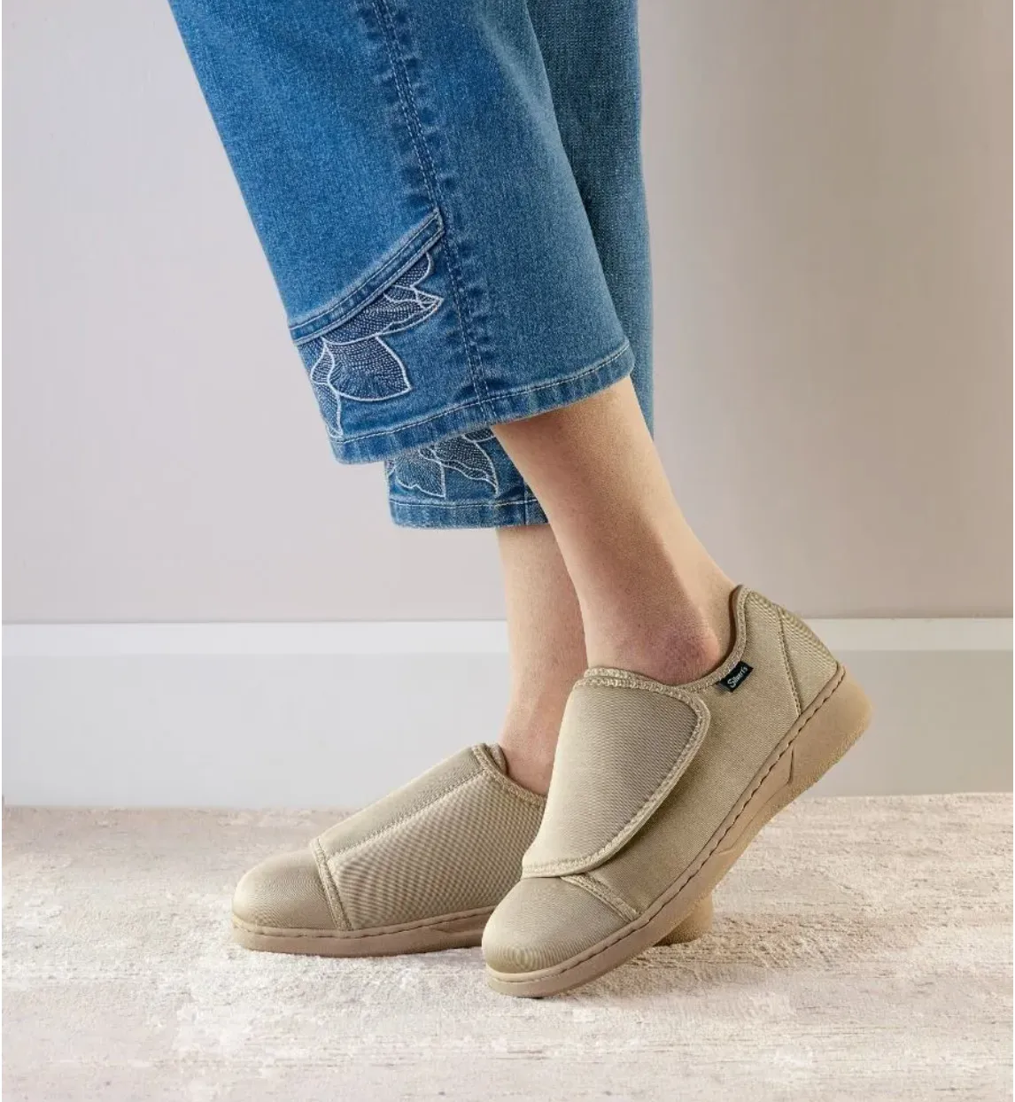 Extra Wide Fit Shoes for Senior Women