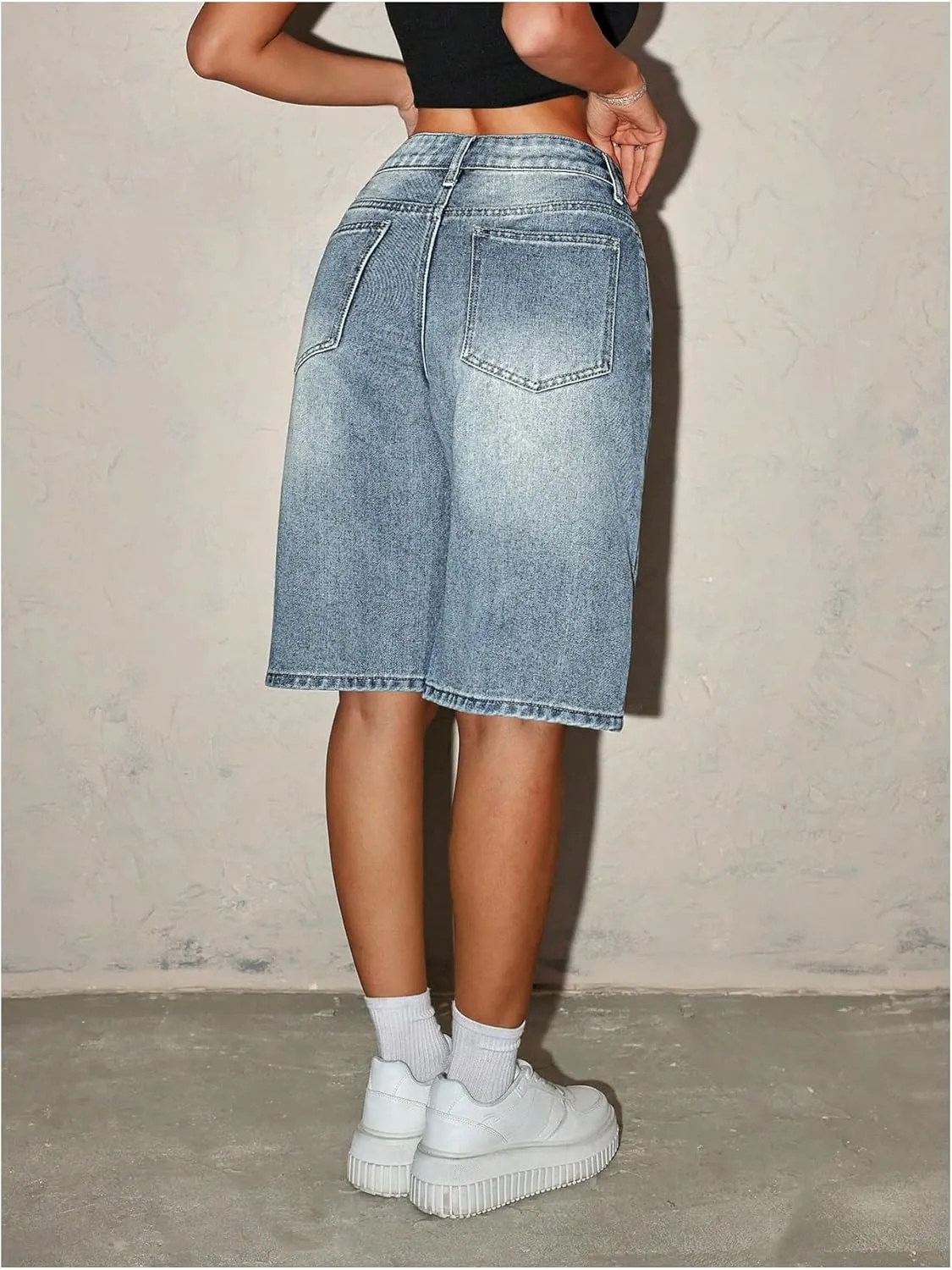 MakeMeChic Women's Y2k Straight Leg Denim Shorts High Waisted Zip Up Knee Length Vintage Casual Jean Shorts
