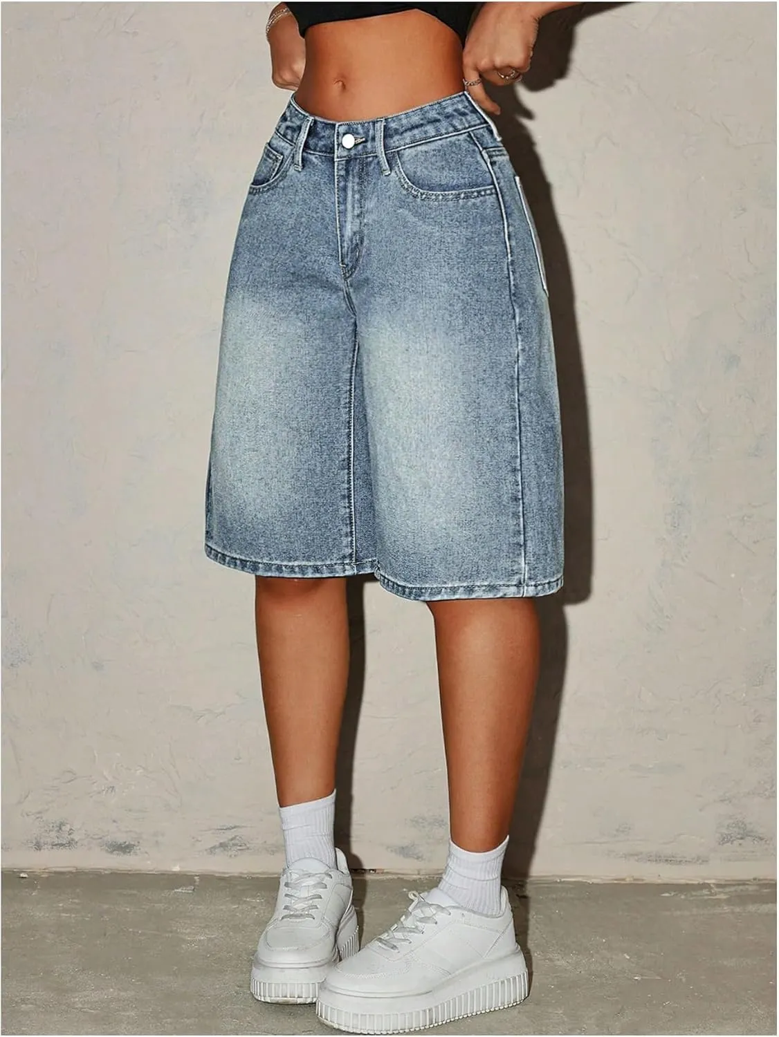 MakeMeChic Women's Y2k Straight Leg Denim Shorts High Waisted Zip Up Knee Length Vintage Casual Jean Shorts