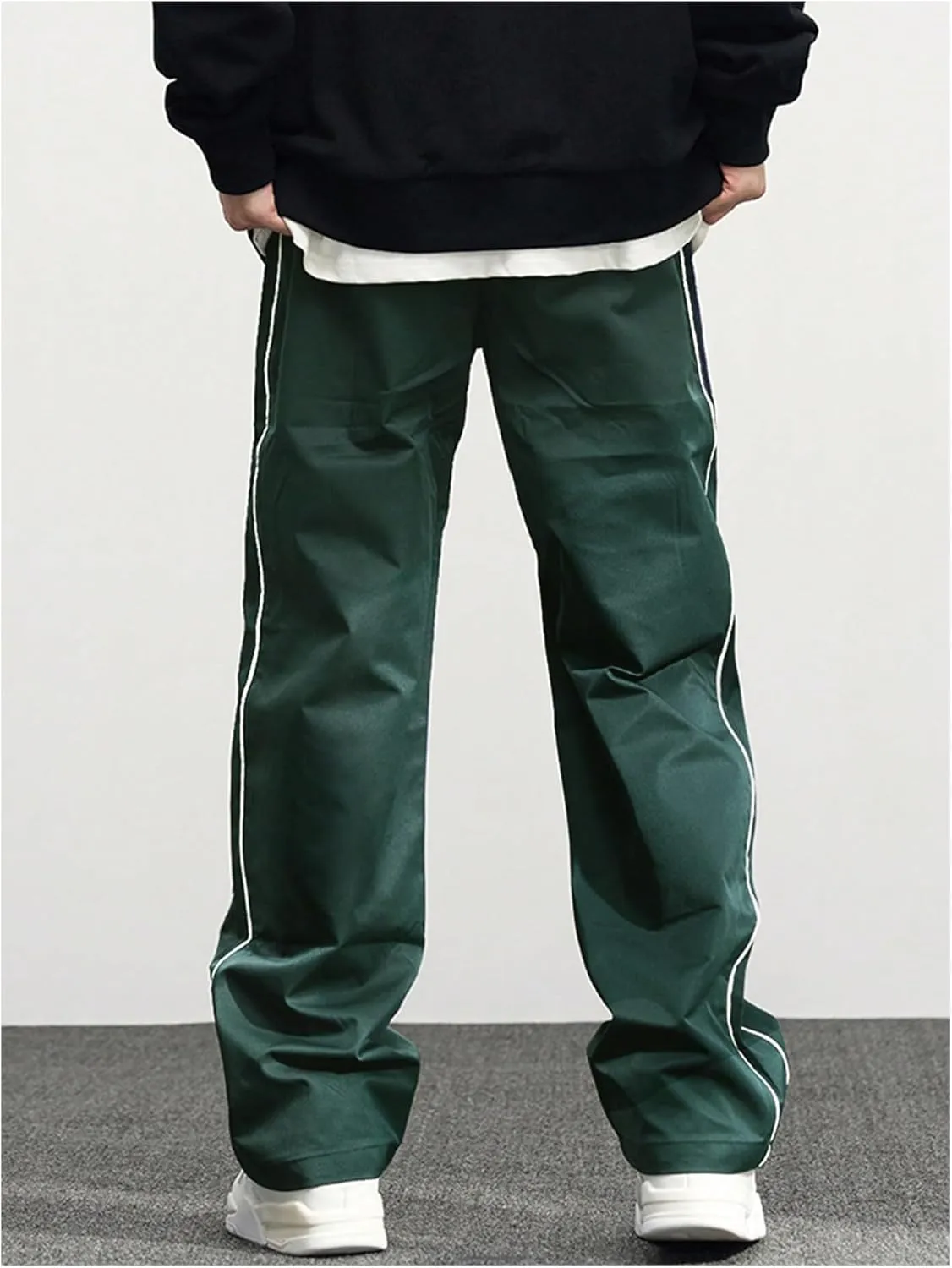 OYOANGLE Men's Letter Patched Drawstring Waisted Cargo Pants Seam Side Loose Fit Sports Joggers