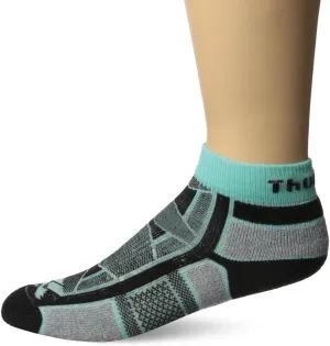 Thorlos Men's Oaqu Thin Cushion Outdoor Athlete Ankle Socks