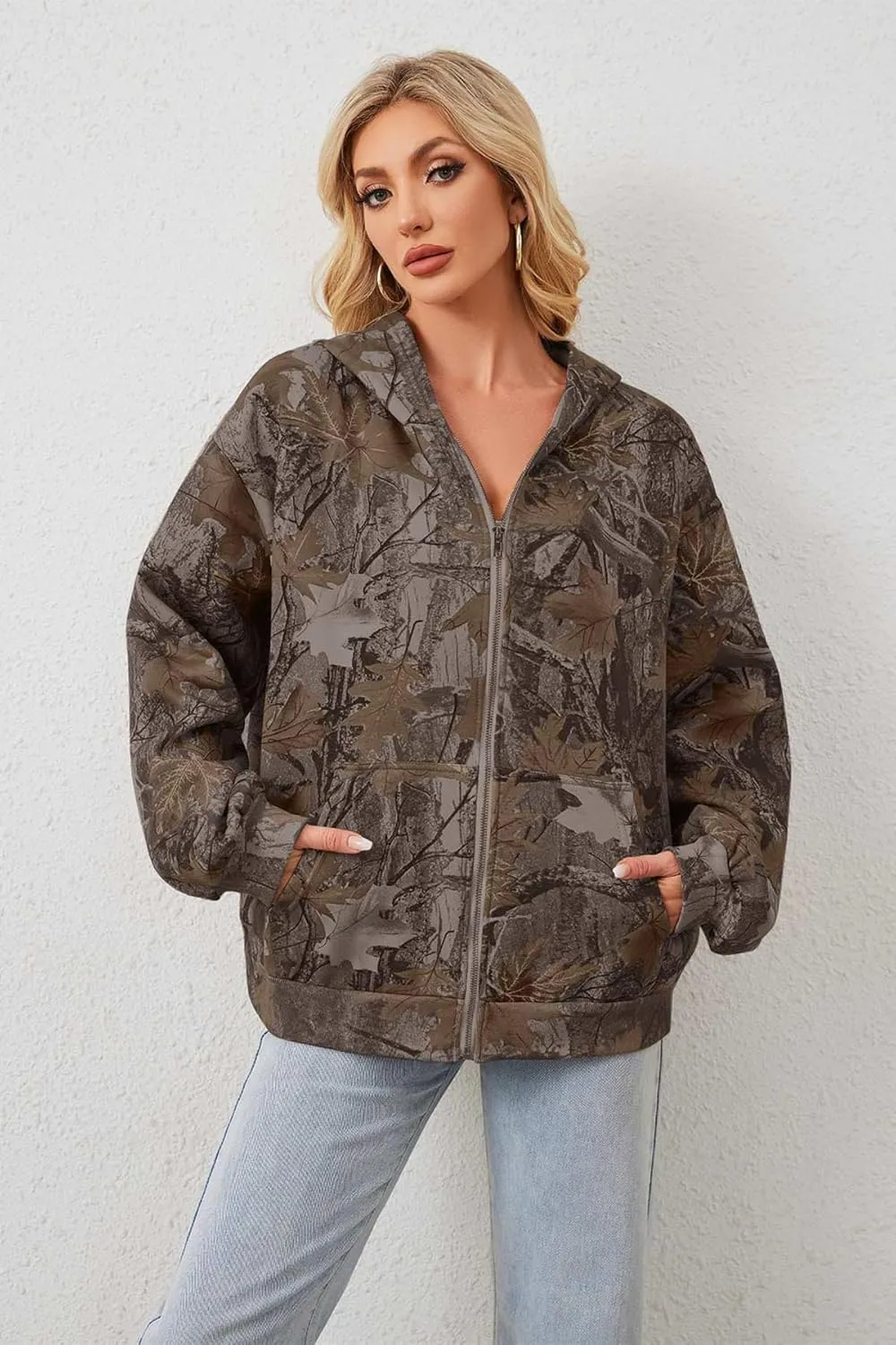 Women Camo Zip Up Oversized Fleece Hoodie Long Sleeve Maple Leaf Print Hooded Jacket Baggy Hoodie with Pockets