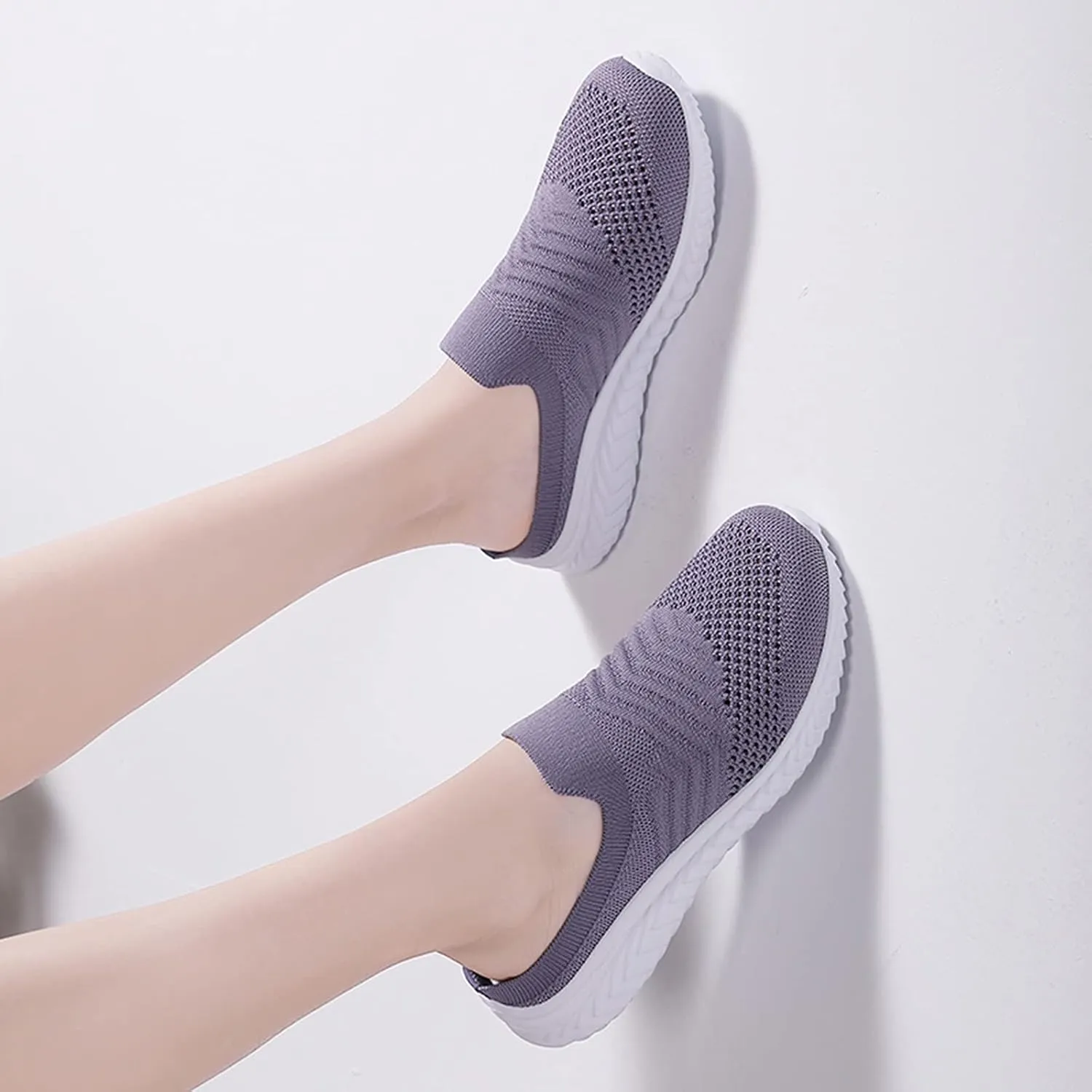 Women Comfortable Slip On Shoes Lightweight Walking Sneakers Canvas Casual Flats Non Slip Elastic Loafers
