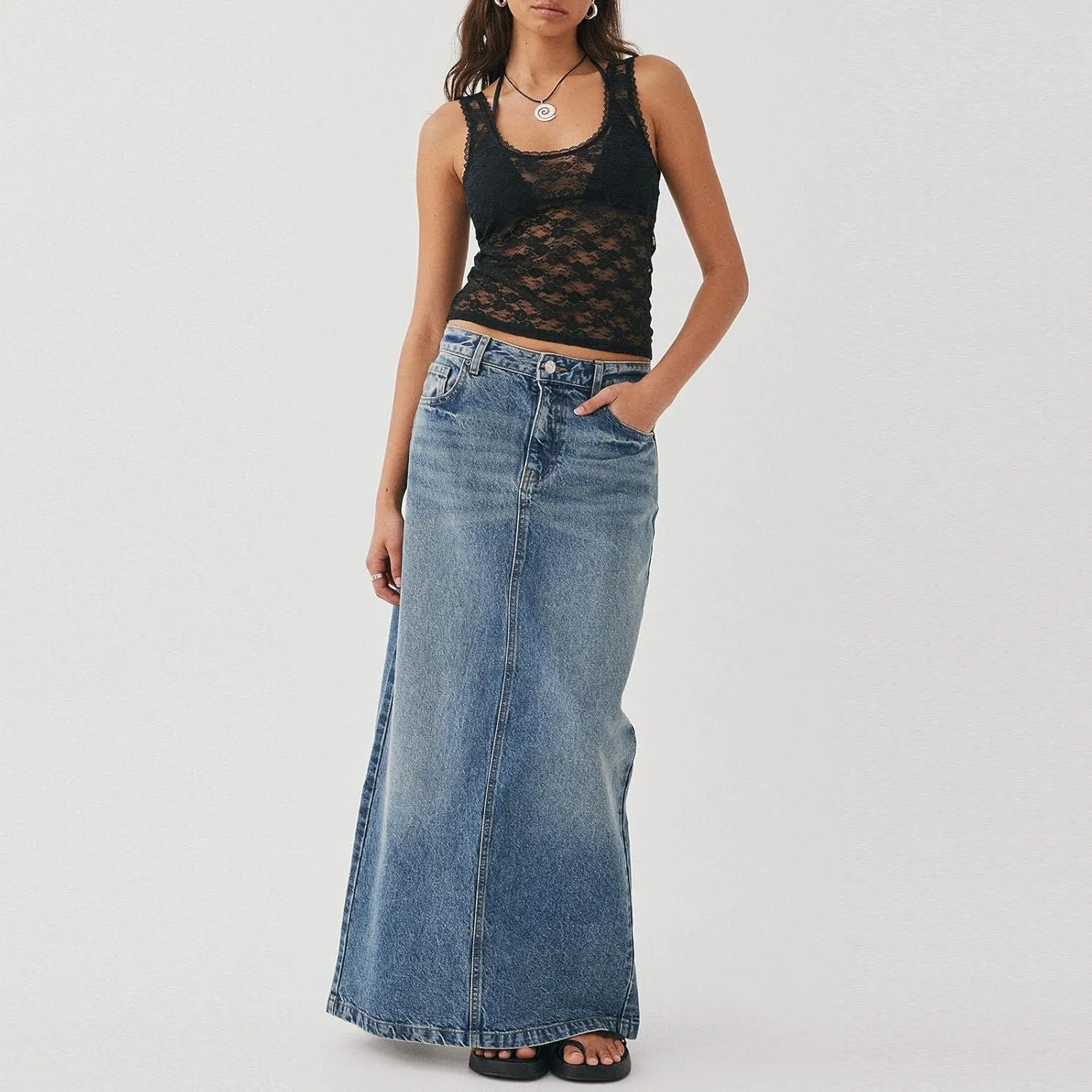 Women Y2k Lace Sleeveless Tank Top Sexy V Neck Slim Fit Crop Tops Backless Summer Going Out Cami Crop Top