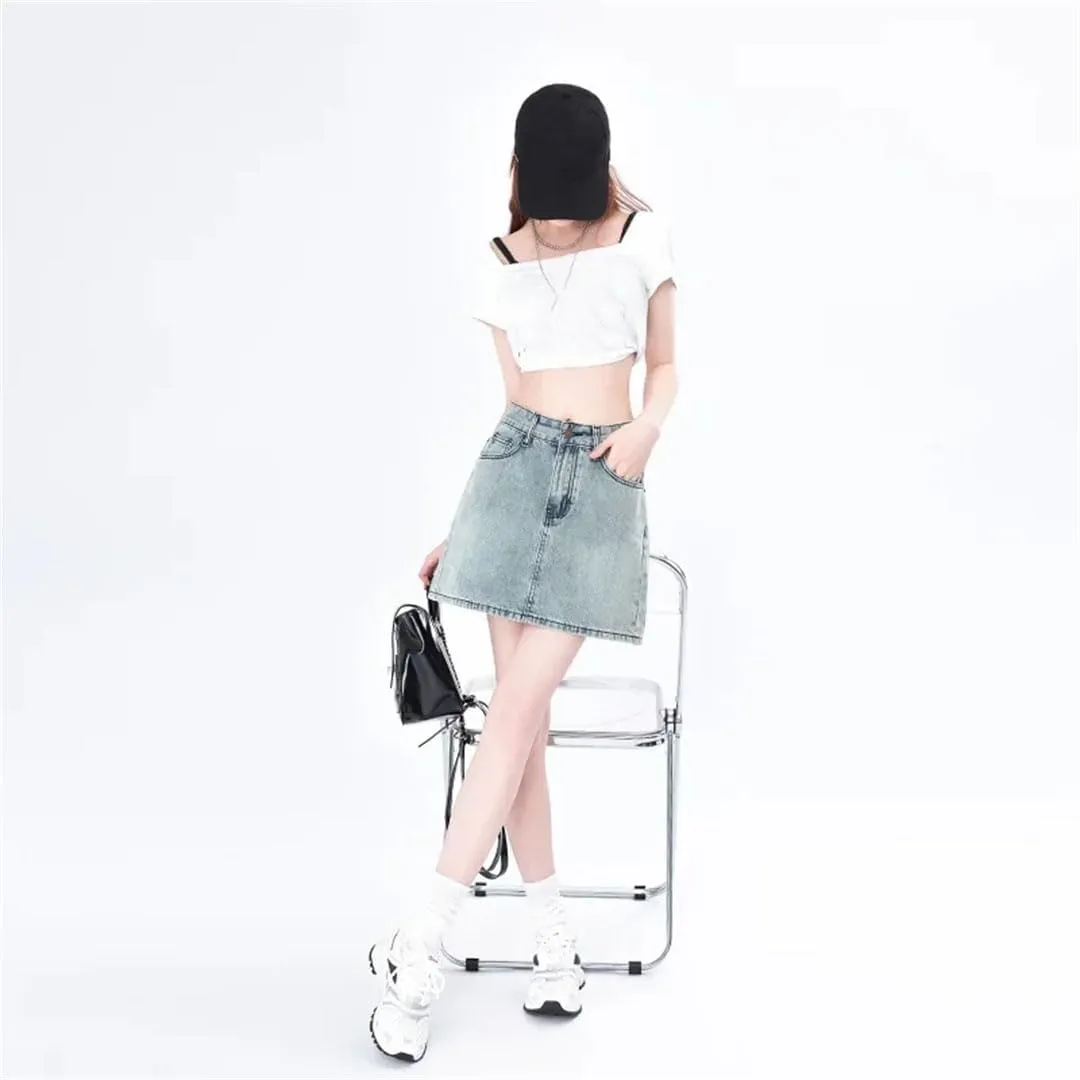 Women's High-Waisted Triple-Button Denim Mini Dress Loose-Fit A- Line Hip Covering Mini Skirt
