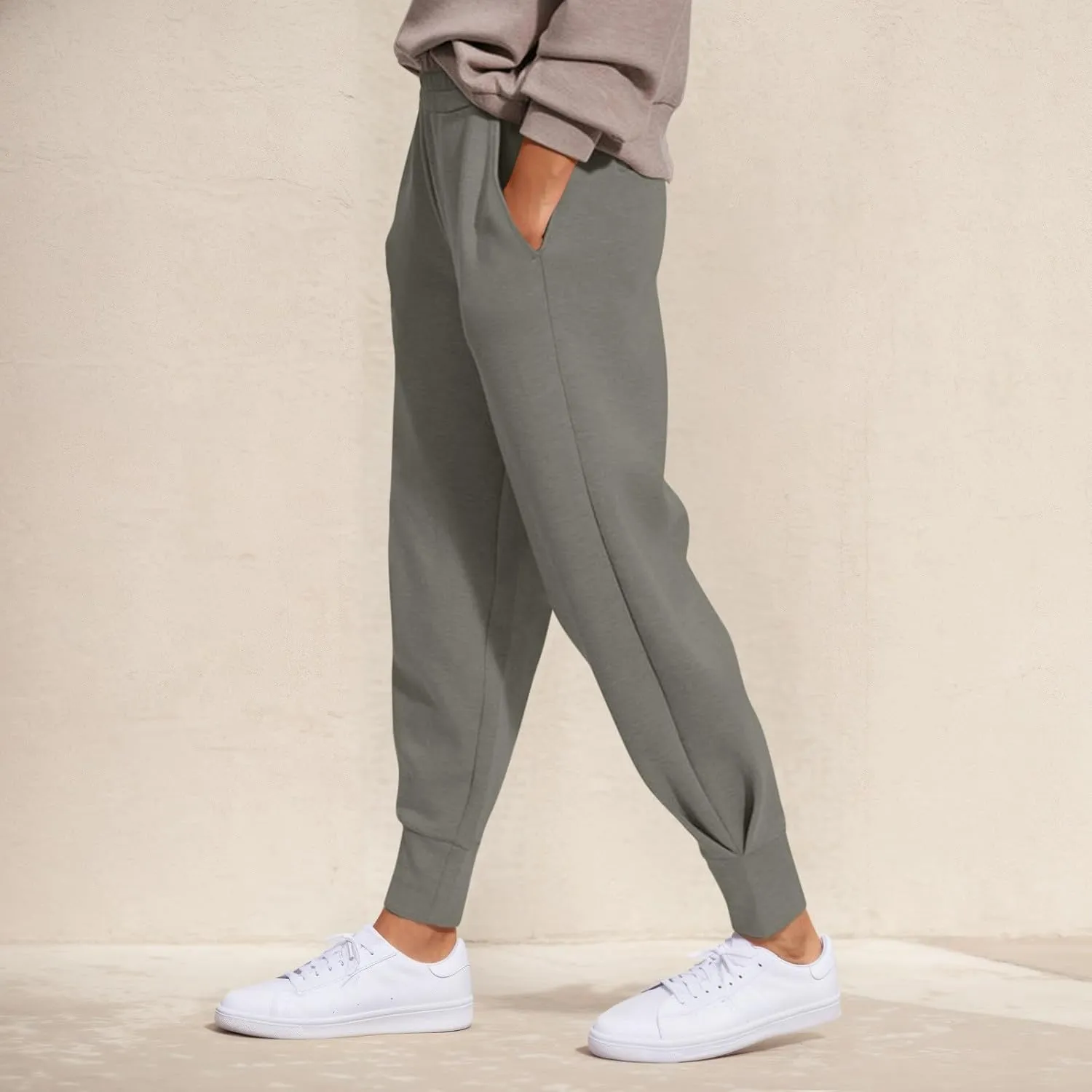 Womens Joggers with Pockets Fleece Lined Y2k Baggy Tapered Sweatpants Casual High Waisted Athletic Works Jogger Pants