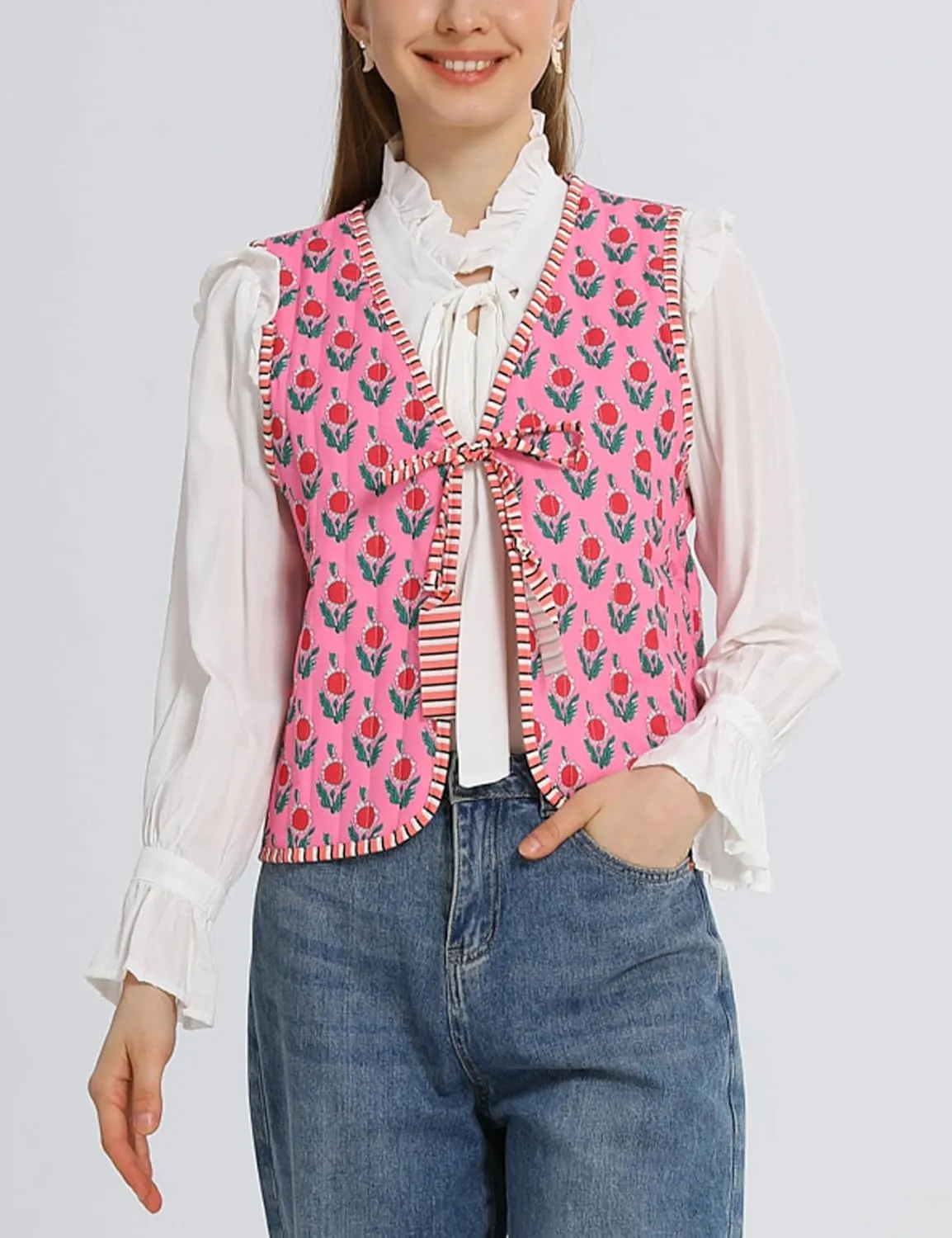 Wyeysyt Women's Cropped Floral Quilted Puffer Vest Printed Lightweight Sleeveless Padded Gilet Outwear